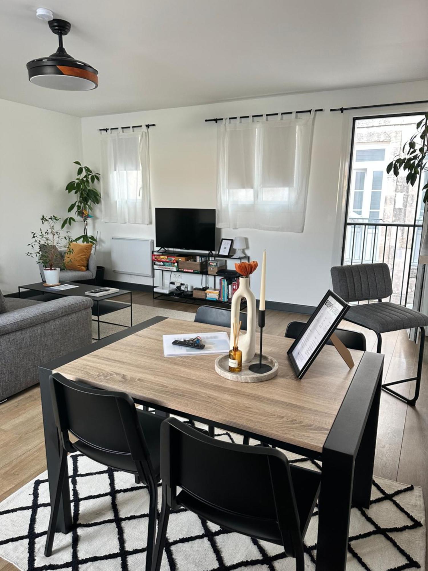Hyper Centre A 80M Du Vieux Marche, T2 Calme Vue Sur Les Toits Rue Du Minage Apartment La Rochelle  Luaran gambar